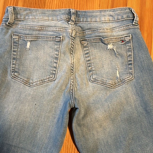Women’s Tommy Hilfiger Boyfriend Jeans - Picture 8 of 12